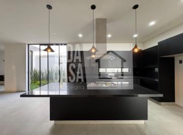 Casa en condominio · 348m² · 4 Recámaras · 3 Estacionamientos · PH - Tamarindos