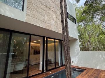 Casa · 265m² · 3 Recámaras · 4 Estacionamientos · Casa en Venta en Ciudad Mayakoba, Senderos Norte.