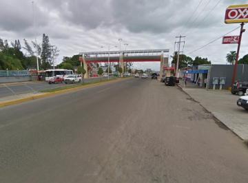 Local comercial · 42m² · Local en Renta en Boulevard Instituto Tecnológico en Minatitlán, Veracruz