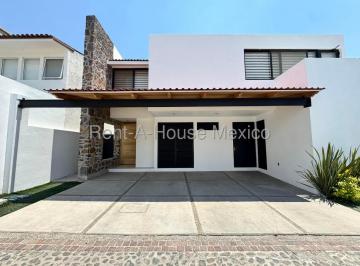 Casa en condominio de 3 habitaciones, Querétaro · Casa en Venta 3 Recamaras en Arco de Piedra, Jurica Gpt3215