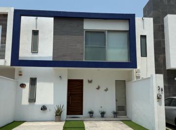 Casa · 116m² · 3 Recámaras · 2 Estacionamientos · Casa - Fracionamiento Mallorca