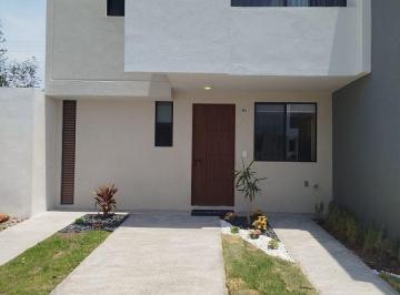 Casa en condominio de 3 habitaciones, Querétaro · Casa en Venta a Estrenar con Jardín en Ciudad Meseta