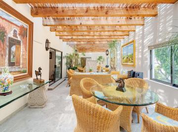 Casa uso de suelo de 9 habitaciones, Tlalpan · Casa en Venta con Uso de Suelo Para Ofcinas, Pedregal