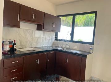 Casa · 182m² · 3 Recámaras · 2 Estacionamientos · Casa Residencial en Venta en Fracc. La Herradura, Tuxpan, Ver.
