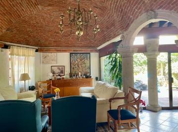 Casa de 4 habitaciones, Miguel Hidalgo · Casa en Lomas Bezares