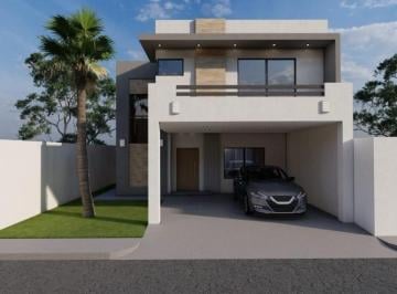 Casa · 222m² · 3 Recámaras · 2 Estacionamientos · Casa en Venta