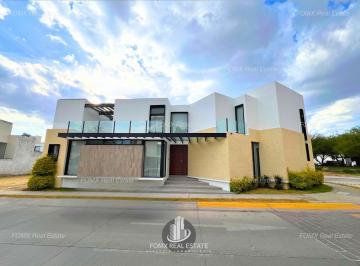 Casa · 258m² · 3 Recámaras · 2 Estacionamientos · Casa Rentada en Venta en Lomas Punta del Este