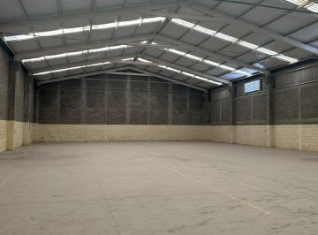Nave industrial de 3 habitaciones, Santa Catarina · Bodega Industrial en Renta