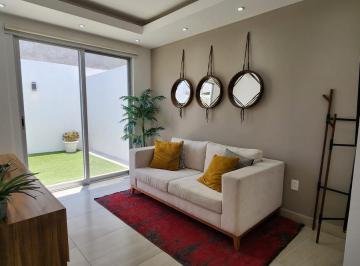 Casa · 110m² · 3 Recámaras · 2 Estacionamientos · Casa en Venta, en El Marques, Queretaro