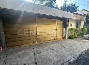 Casa · 270m² · 3 Recámaras · 4 Estacionamientos · Casa en Venta en El Rosedal, Coyoacán Cdmx