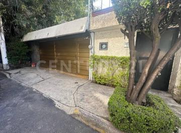 Casa · 270m² · 3 Recámaras · 4 Estacionamientos · Casa en Venta en El Rosedal, Coyoacán Cdmx