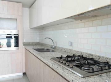 Casa de 3 habitaciones, Atizapán de Zaragoza · Casa en Venta Fuentes de Satélite. Remodelada con Vigilancia 24/7