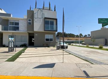 Casa de 3 habitaciones, Zapopan · Casa Venta Zona Valle Imperial