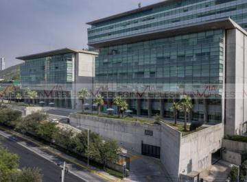 Oficina · 375m² · 10 Estacionamientos · Oficina en Renta en Valle Oriente
