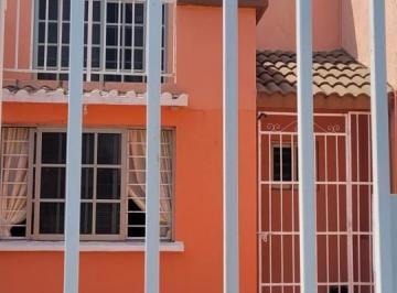 Casa · 2 Recámaras · 1 Estacionamiento · Casa en Venta Calle Dos Bahias, Fracc. Lomas del Río Medio