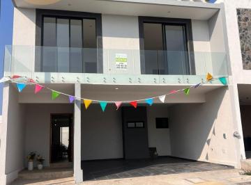Terreno / Lote · 220m² · 3 Recámaras · 2 Estacionamientos · Terreno en Venta en Frac. Lomas de La Rioja