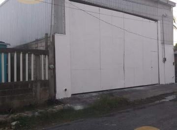 Local comercial · 200m² · 1 Estacionamiento · Local en Venta en Fracc. Amapolas