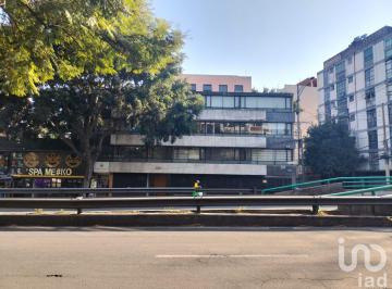 Oficina · 113m² · 4 Recámaras · 2 Estacionamientos · Venta de Oficina