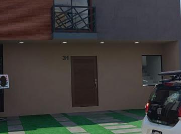 Casa de 4 habitaciones, El Marqués · Casa Nueva en Venta