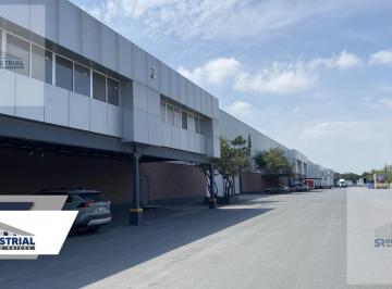 Bodega comercial · 1245m² · 5 Estacionamientos · Bodega en Renta en Apodaca