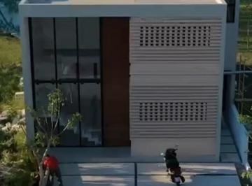 Casa · 237m² · 4 Recámaras · Casa a Estrenar 4 Hab 4baños, Altozano Merida