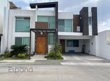 Casa de 3 habitaciones, San Andrés Cholula · Casa en Venta en Clúster El Deseo, Lomas de Angelópolis