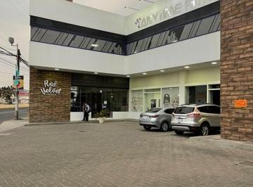 Local comercial , Pachuca · ¡Aprovecha Esta Oportunidad Única! Local en Renta en Plaza Comercial