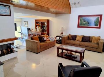 Casa de 3 habitaciones, Naucalpan de Juárez · Casa en Venta, Vasco de Quiroga Cd. Satélite