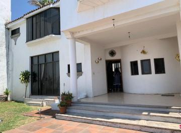Casa de 4 habitaciones, Cuernavaca · Casa en Venta en Cuernavaca Morelos
