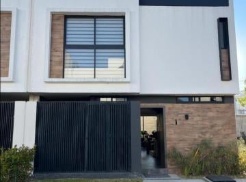 Casa en condominio · 213m² · 3 Recámaras · 2 Estacionamientos · Venta, Fracc. Encanto Boutique Living, San Mateo Atenco