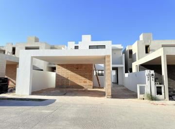 Casa · 248m² · 3 Recámaras · 2 Estacionamientos · Casa en Venta en Mérida, Gran San Pedro Cholul en Privada, Entrega Inmediata