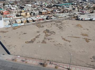 Terreno / Lote · 4000m² · Terreno en Venta en Av Principal Gomez Morin