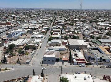 Bodega comercial · 421m² · 1 Recámara · 5 Estacionamientos · Bodega en Venta con Terreno por Insurgentes y Colombia