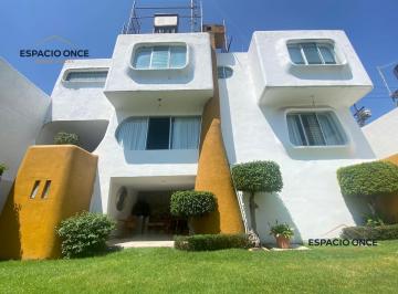 Casa · 257m² · 3 Recámaras · 4 Estacionamientos · Casa - La Pradera