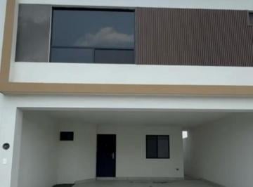 Casa en condominio · 219m² · 3 Recámaras · 2 Estacionamientos · Casa en Condominio en Venta en Villas Coloniales, Apodaca, Nuevo León