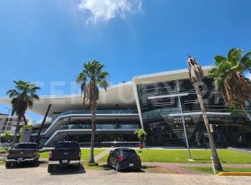 Local comercial · 256m² · Local en Renta Plaza Meet Point Residencial Cumbres