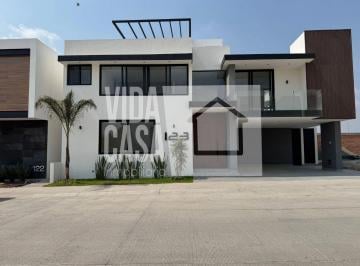 Casa en condominio · 309m² · 4 Recámaras · 2 Estacionamientos · PH - Tamarindos