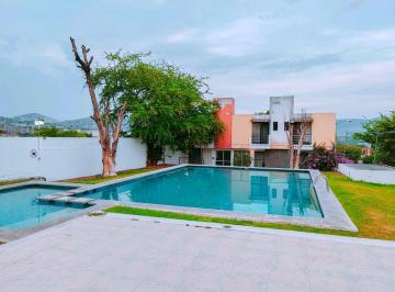 Casa de 3 habitaciones, Temixco · Casa en Venta Cerca de La Uvm Cuernavaca con Alberca y Vigilancia