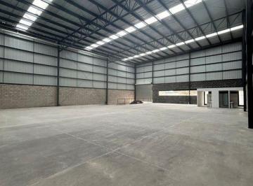 Bodega comercial · 690m² · 6 Estacionamientos · Bodega Dentro del Parque Industrial Ecopark Sur