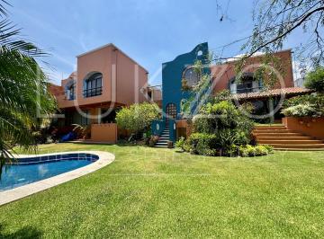 Casa de 5 habitaciones, Cuernavaca · Casa en Venta en Real de Tetela, Cuernavaca
