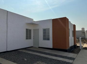 Casa de 2 habitaciones, Villa de Alvarez · Venta Casas Frente a Jardin Fracc Ceiba 2 Recamaras Cerca Av Niños Héroes Villa de Álvarez