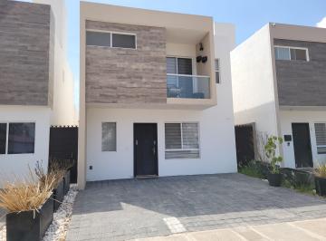 Casa de 3 habitaciones, San Juan del Río · Casa en Renta Amueblada, Fracc. Pedregal del Río en San Juan del Río, Qro.