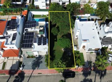 Terreno / Lote · 398m² · Terreno en Fraccionamiento Playa Magna