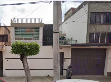 Casa de 3 habitaciones, Venustiano Carranza · Se Vende Casa en Jardin Balbuena