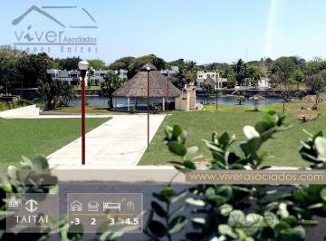 Casa · 270m² · 3 Recámaras · 3 Estacionamientos · Casa en Venta en Condominio a Orilla del Río Jamapa