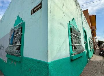 Casa de 4 habitaciones, Guadalajara · Propiedad en Esquina en El Centro de Guadalajara