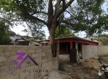 Terreno / Lote · 162m² · Terreno en Venta