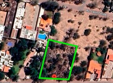 Terreno / Lote · Terreno en Bosques de La Florida