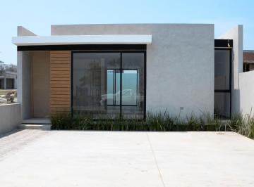 Casa de 2 habitaciones, Boca del Río · Casa en Venta Nueva de un Piso en Lomas del Dorado