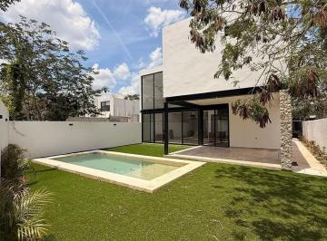 Casa en condominio de 4 habitaciones, Mérida · Casa en Venta en Merida Yucatan Parque Central
